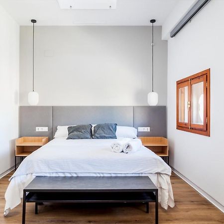 Puerto Beach Suites Valencia Buitenkant foto