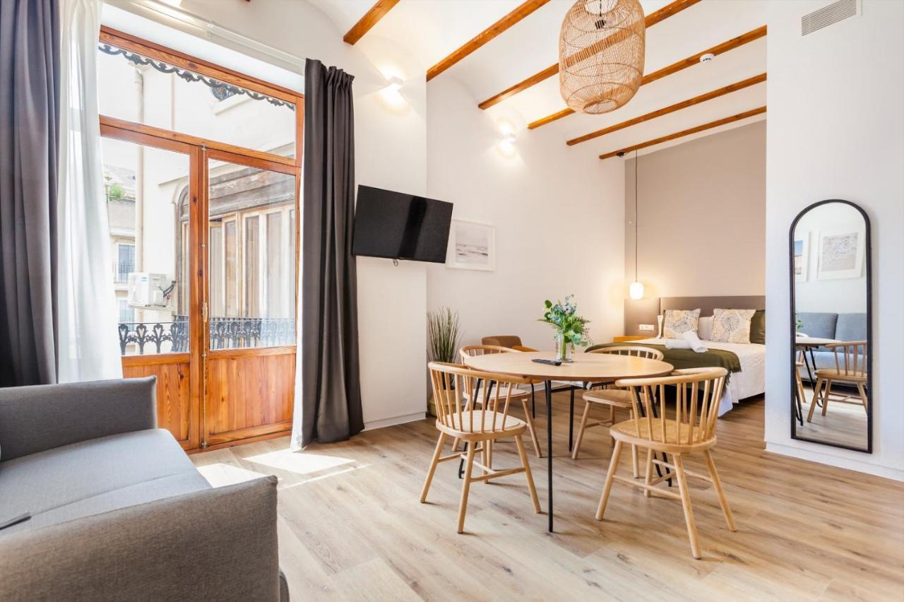 Puerto Beach Suites Valencia Buitenkant foto