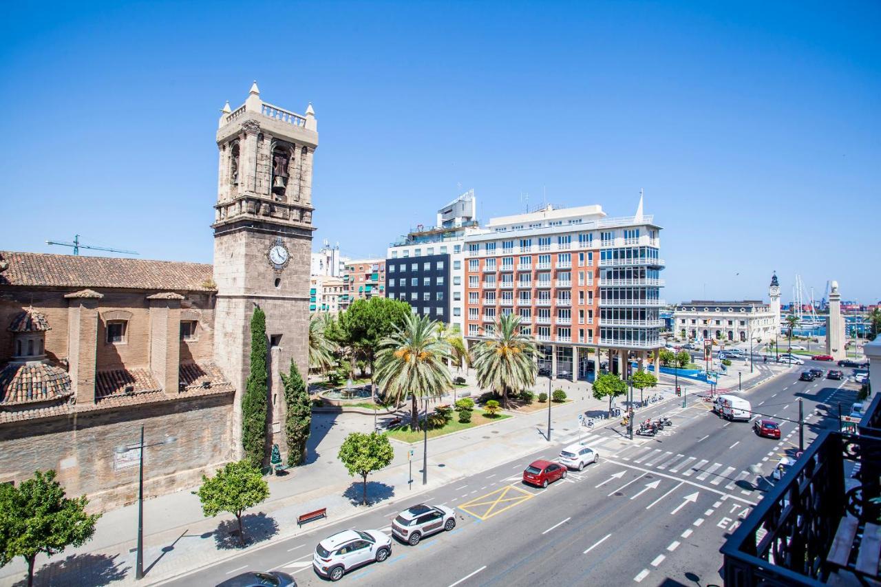 Puerto Beach Suites Valencia Buitenkant foto