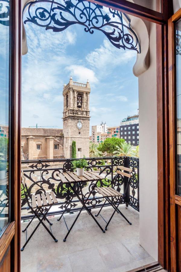 Puerto Beach Suites Valencia Buitenkant foto