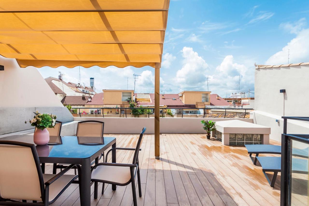 Puerto Beach Suites Valencia Buitenkant foto