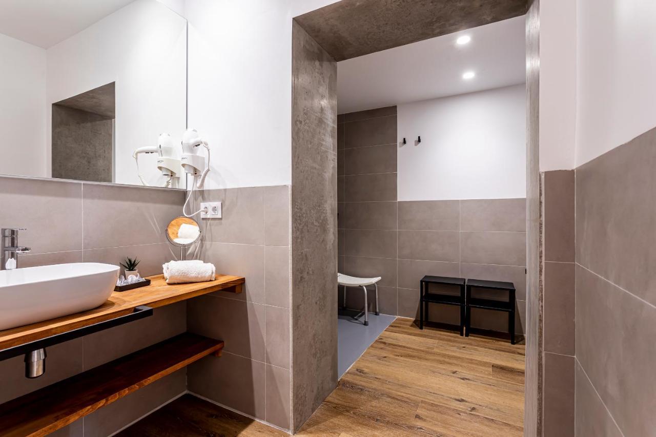 Puerto Beach Suites Valencia Buitenkant foto